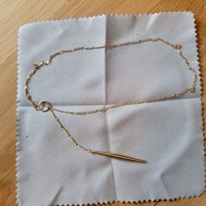 Needle inspired necklace